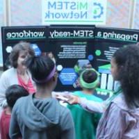 Students Engaging with MiSTEM Representatives